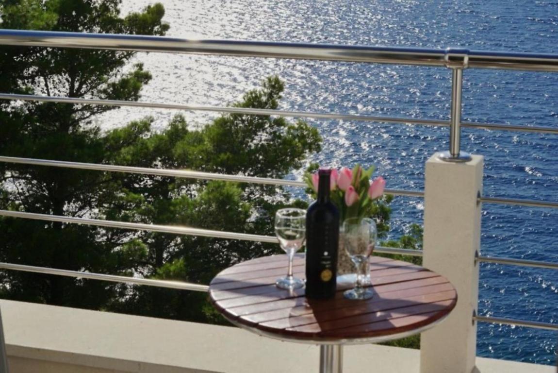 Villa Mateo&Andrea**** Omiš Exterior foto